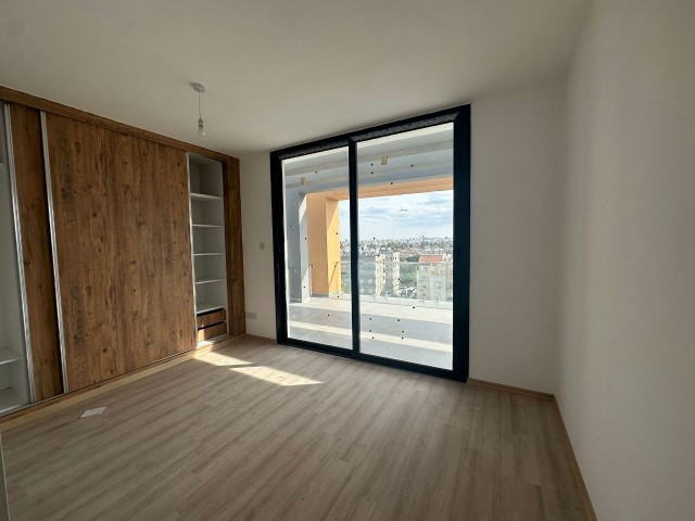 2+1 PENTHOUSE-WOHNUNG ZUM VERKAUF IN NICOSIA ÇAĞLAYAN