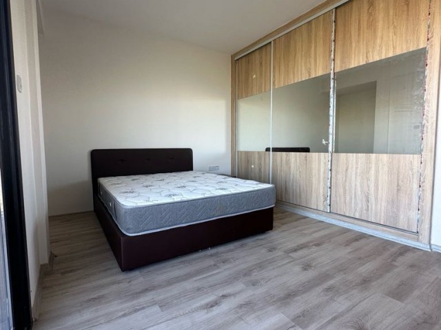 LEFKOŞA KÜÇÜK KAYMAKLI'DA SATILIK 2+1 PENTHOUSE DAİRE