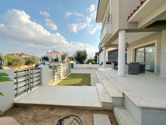 Villa for Sale in Nicosia Metehan Area