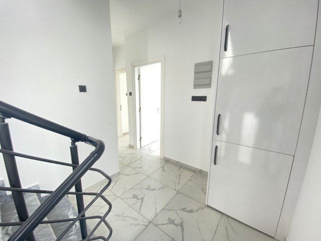 Newly completed 4+1 Villa with 210m2 closed area is for sale in Karşıyaka!