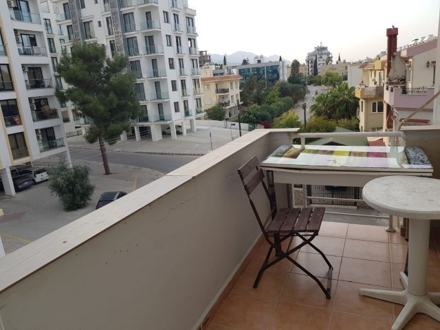 OPPORTUNITY! FLAT WITH LARGE BALCONY FOR SALE IN KYRENIA CENTER, AROUND NUSMAR!