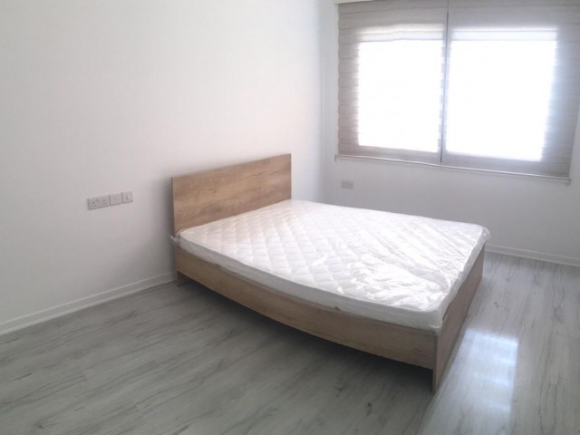 Küçük Kaymaklı 2+1 möblierte Wohnung