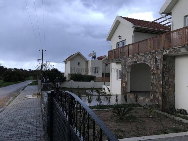 A SPACIOUS VILLA IN LAPTA DISTRICT WITHIN WALKING DISTANCE OF THE SEA. ** 