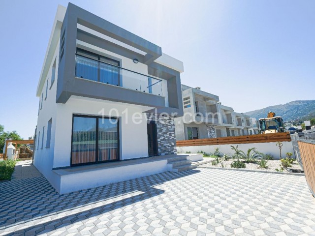 ALSANCAK ALSO HAS BEAUTIFUL VILLAS WAITING FOR YOU THE POOL IS MADE ACCORDING TO THE REQUEST. ** 