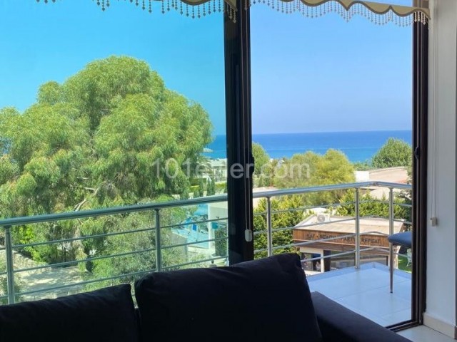 FLATS IN THE CENTER OF KYRENIA. ** 