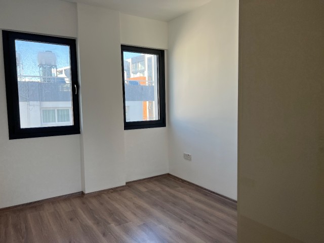 Flat For Sale in Yukarı Girne, Kyrenia