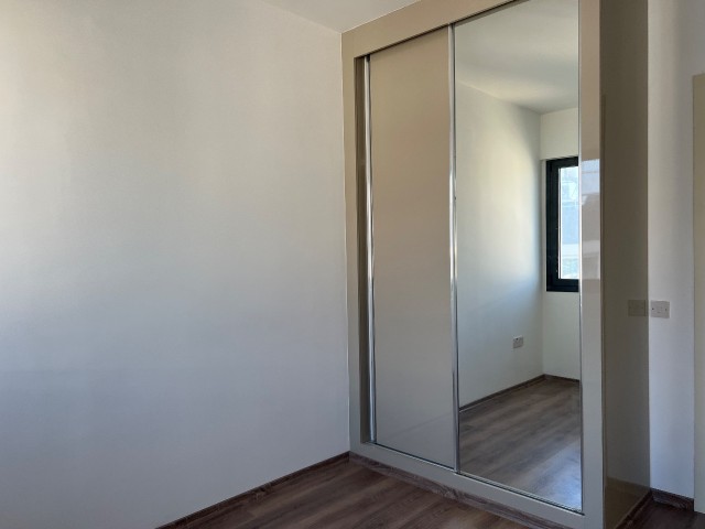 Flat For Sale in Yukarı Girne, Kyrenia