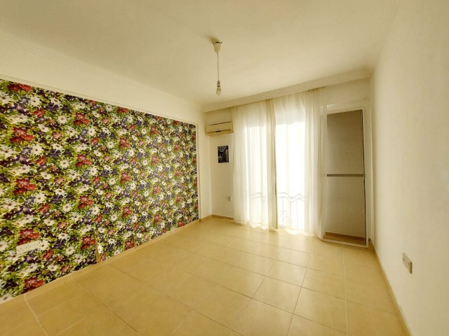 Girne Merkez 3+1 For Sale Flat