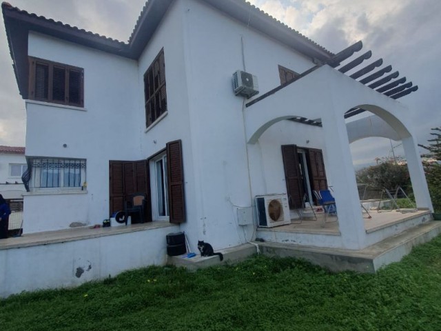 Villa For Sale in Çatalköy, Kyrenia