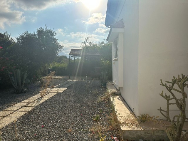 Villa mit 3 Schlafzimmern und privatem Pool in Ozanköy, Kyrenia zu vermieten