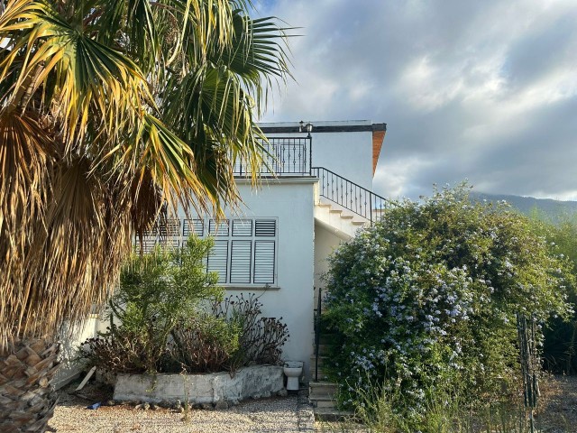 Villa mit 3 Schlafzimmern und privatem Pool in Ozanköy, Kyrenia zu vermieten