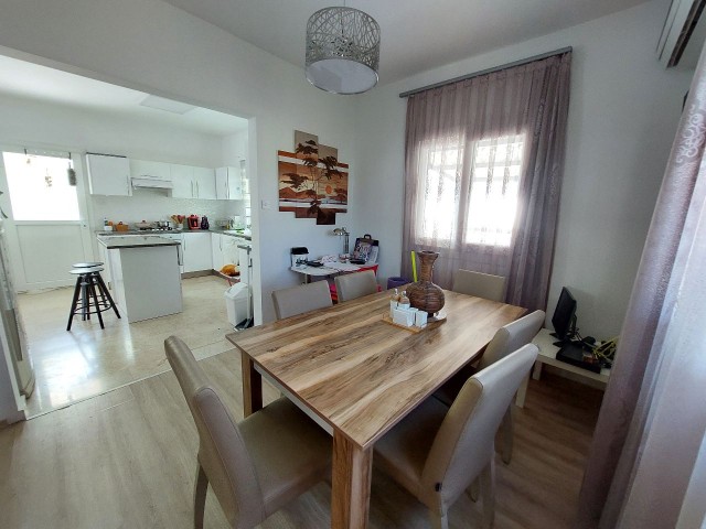 Girne Alsancakta satılık 3+1 villa