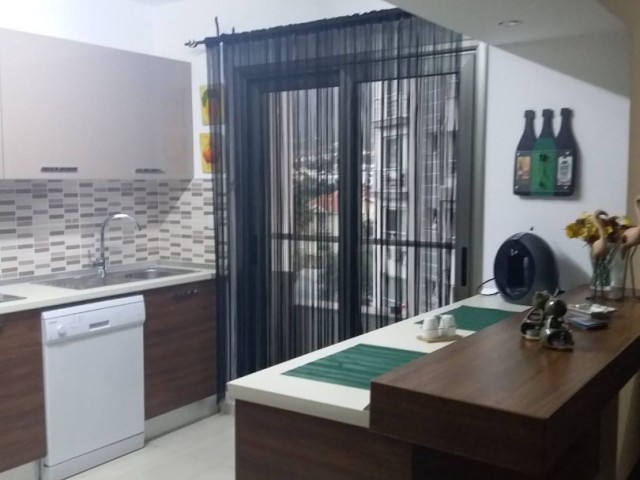 3+1 FLAT FOR RENT IN KYRENIA CENTER WITHIN A 24/7 SECURITY SITE