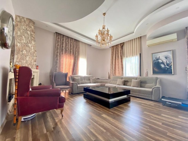 4+1 Villa For Sale in Girne Karaoğlanoğlu