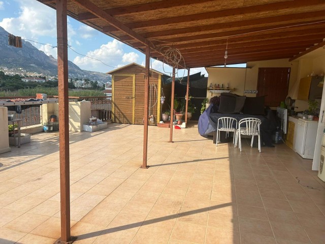 Kyrenia Lapta Walking Path 3+1 For Sale