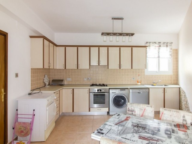 3+1 flat for sale in Kyrenia Alsancak