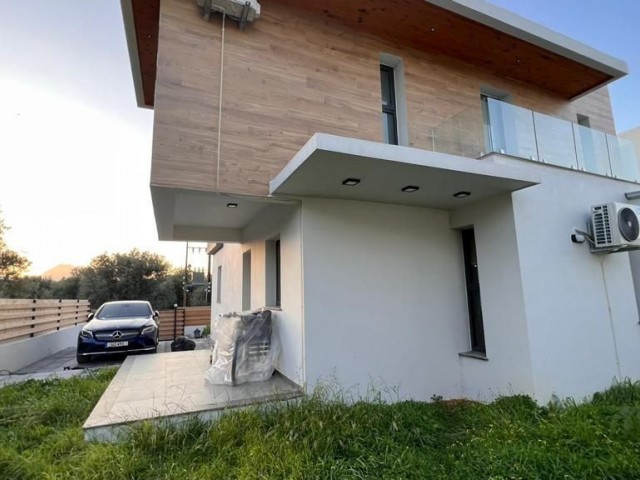 3+1 Villa zum Verkauf in Kyrenia Ozanköy