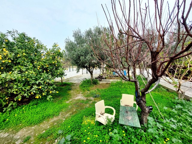 Doppelhaushälfte zum Verkauf in Girne Karaoğlanoğlu (in der Nähe von Gau)