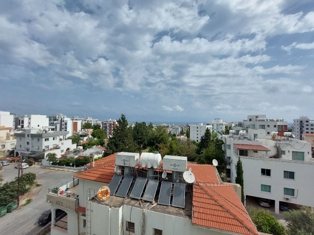 2+1 sea view flat for sale in Kyrenia center