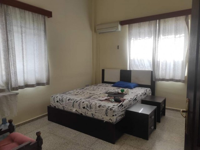 Kyrenia Alsancak Villa for Rent 5+1