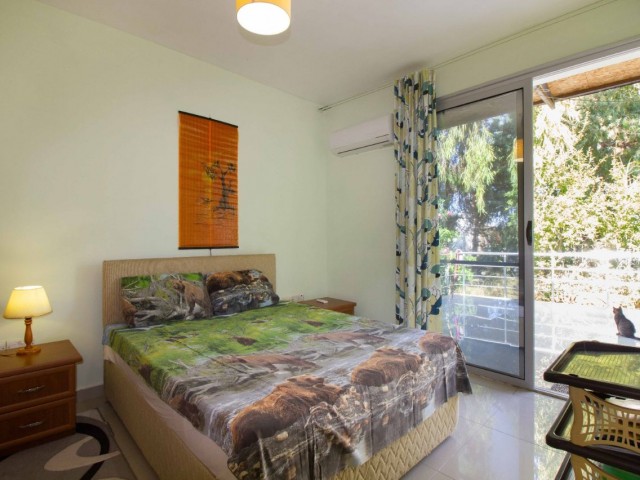 1+1 flat with terrace and garden for sale in Girne Karaoğlanoğlu