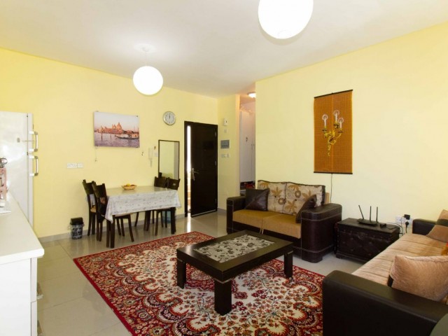 1+1 Wohnung mit Terrasse und Garten zum Verkauf in Girne Karaoğlanoğlu