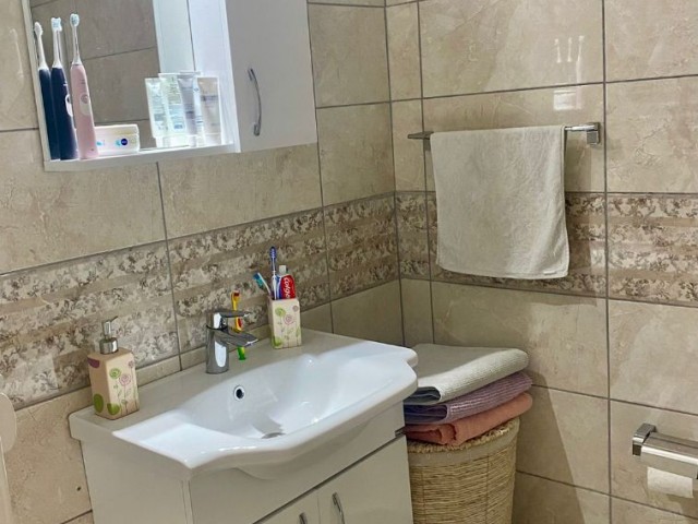 2+1 Luxuswohnung zum Verkauf in Kyrenia Lapta