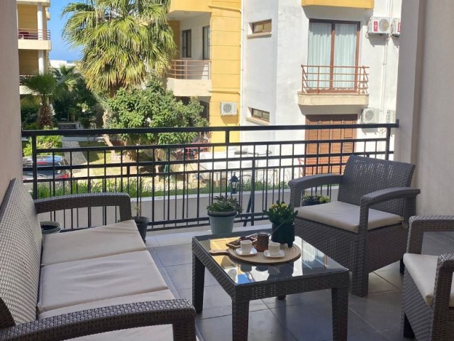 2+1 luxury flat for sale in Kyrenia Lapta