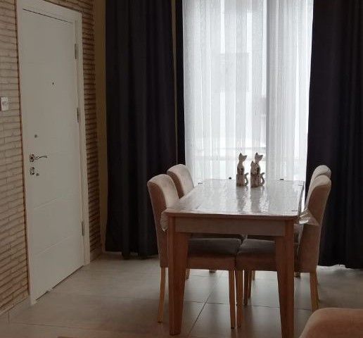 2+1 Wohnung zum Verkauf in Kyrenia Alsancak