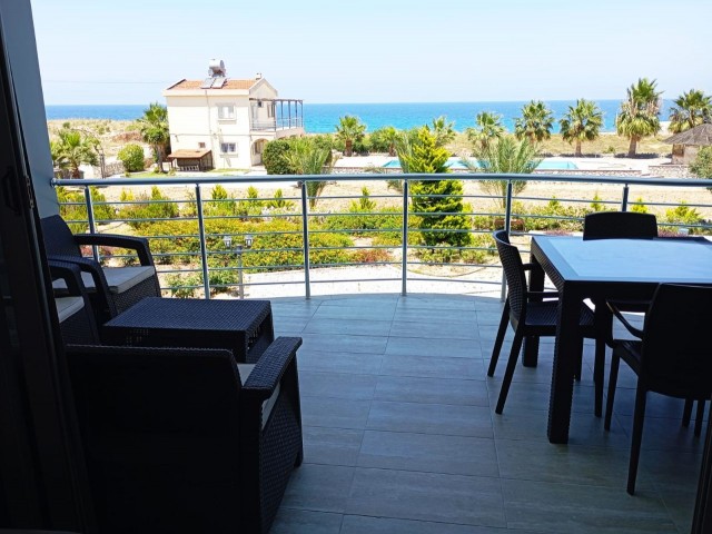 2+1 Wohnung zu vermieten in Kyrenia Lapta, 100 m vom Meer entfernt