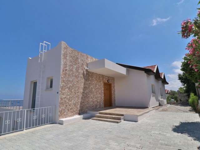 Esentepe, villa 850m2, 3+2, 360000stg ** 