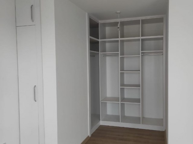 GÖNYELİ DE HARİKA MANZARASI İLE GENİŞ FERAH SATILIK LÜKS 2+1 PENTHOUSE