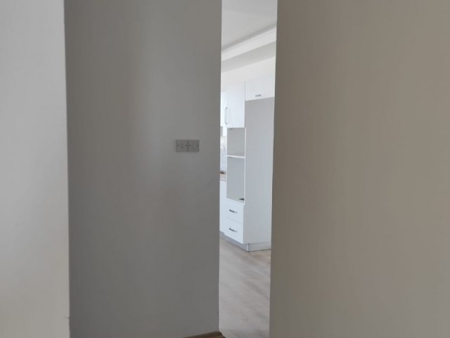 GÖNYELİ DE HARİKA MANZARASI İLE GENİŞ FERAH SATILIK LÜKS 2+1 PENTHOUSE