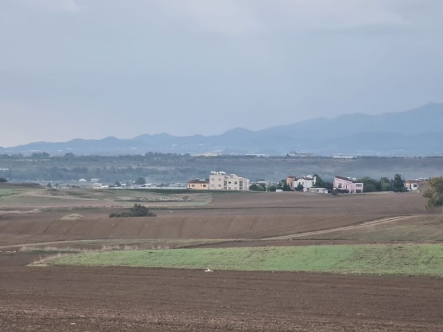 LAND FOR SALE IN GÖNYELI 