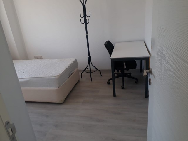 GÖNYELİDE SATILIK APARTMAN DAİRESİ