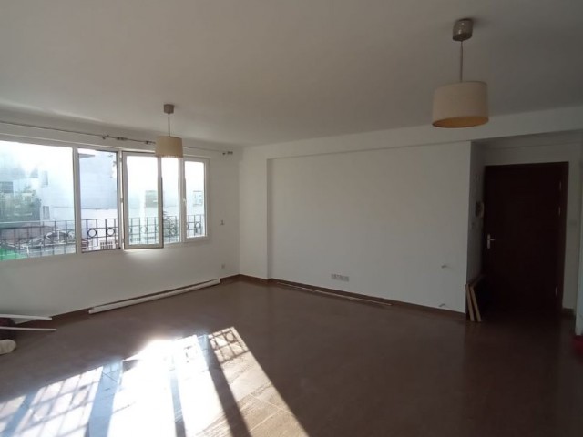 3+1 APARTMENTS FOR SALE IN GÖNYELI