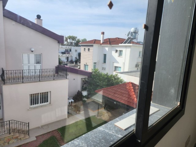 3+1 FLAT FOR SALE IN GÖNYELİ