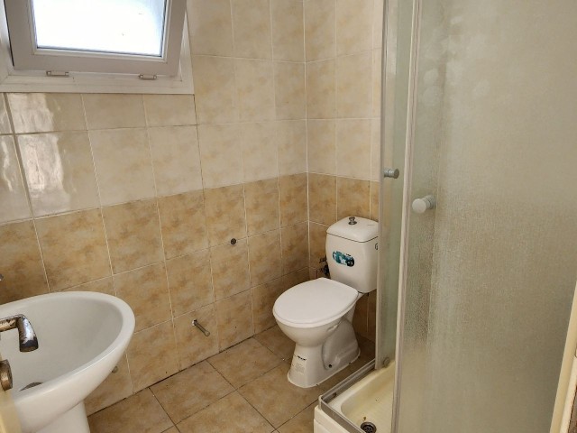 Semi Detached To Rent in Karaoğlanoğlu, Kyrenia