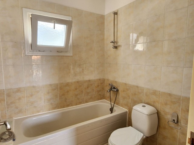 Semi Detached To Rent in Karaoğlanoğlu, Kyrenia