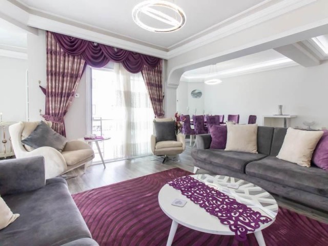 Girne Merkezde penthouse