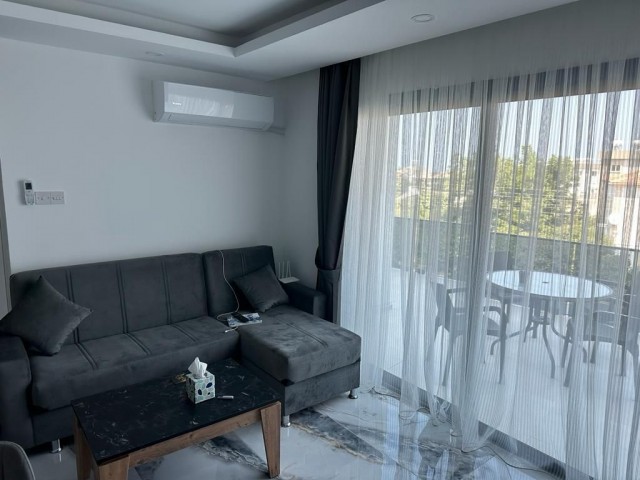 FULLY FURNISHED ON THE MAIN ROAD IN ALSANCAK FOR SALE