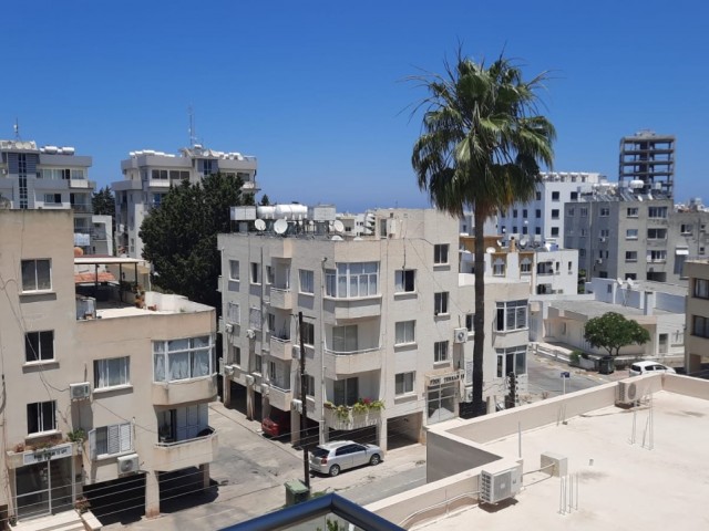 2+1 Flat for Rent in Kyrenia Center for Daily