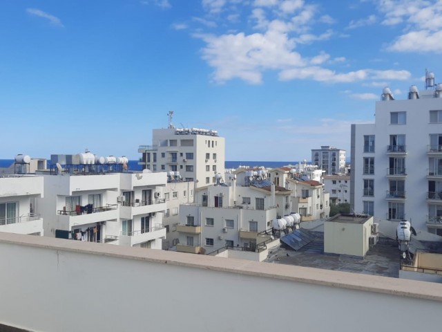 2+1 Daily Rental Apartment in Kyrenia Center