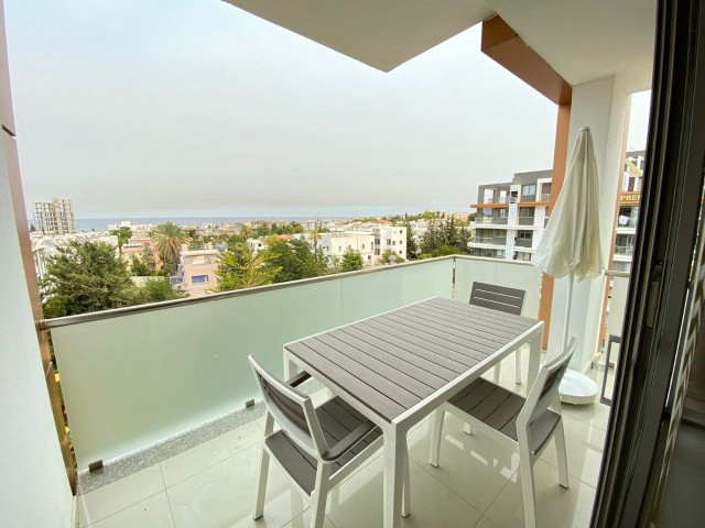 DUPLEX VOLL MÖBLIERTES 3+1 PENTHOUSE MIT MEERBLICK IM ZENTRUM VON KYRENIA ** 