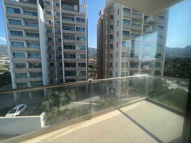 DON'T MISS THE SPACIOUS AND TURKISH COB APARTMENT! ** 