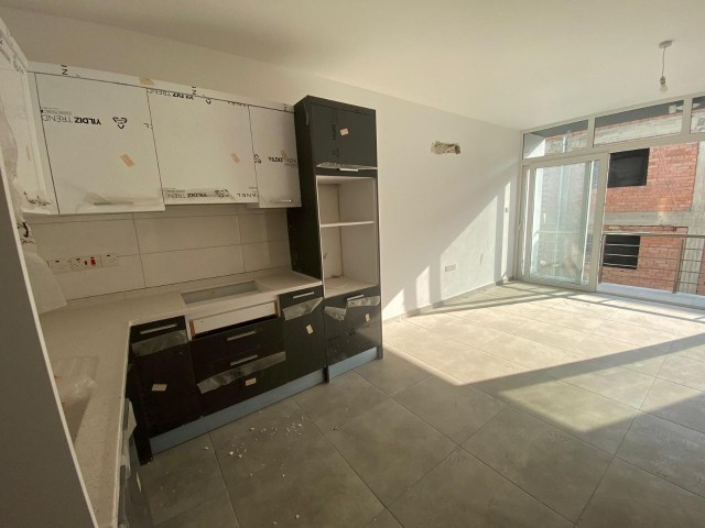 Flat For Sale in Küçük Kaymaklı, Nicosia