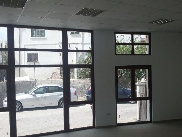 1.000m2 COMPLETE COMMERCIAL BUILDING IN NICOSIA