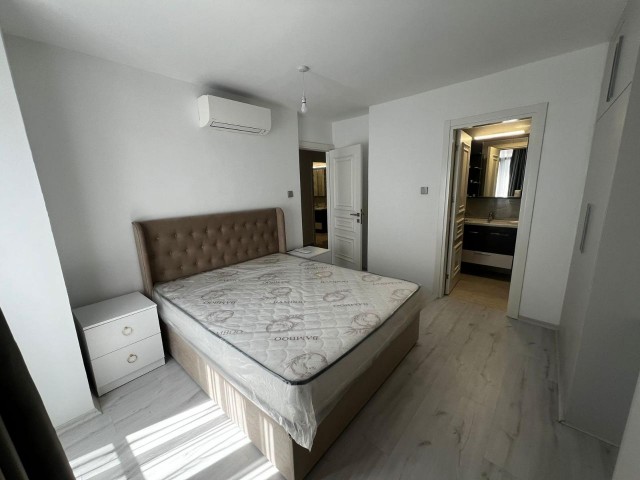 Girne merkezde site içerisinde 2+1 penthouse