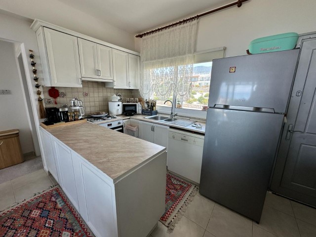 Квартира 1+1 на продажу с панорамным видом на море в Эсентепе