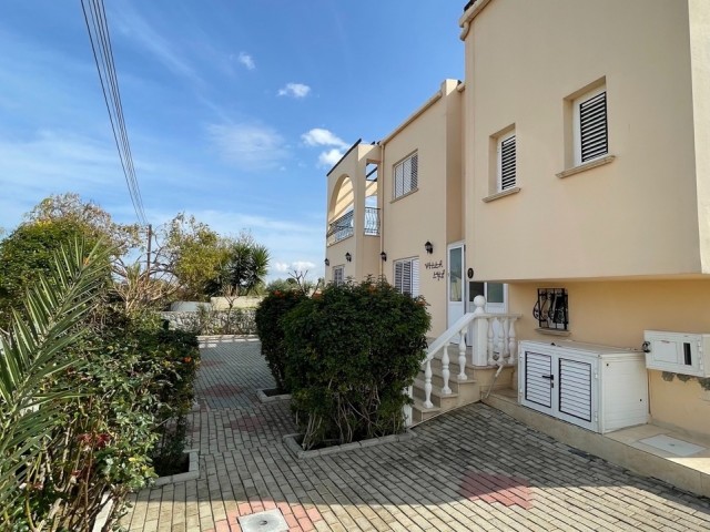 4 Schlafzimmer villa in Kyrenia Edremit ** 